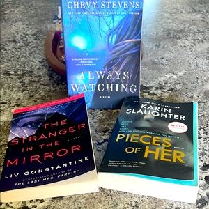 Books 3-Books The Stranger In The Mirror, Always Watching & Pieces of Her
